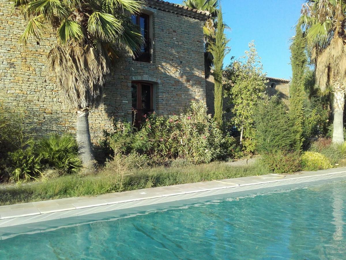 Studios Domaine L'Oliveraie 勒卡斯特雷特 外观 照片
